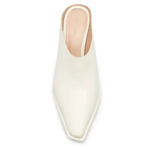 Bottega Veneta NWT Tex Leather Mules Women’s IT37 US7 Sea Salt Dressy Minimalist