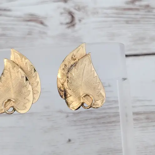 Vintage Clip On Earrings Leaf Duo