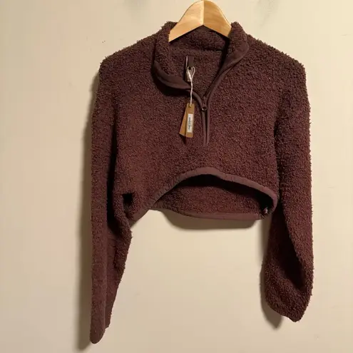 SKIMS NWT Garnet Cozy Knit Sherpa Teddy Cropped Pullover Half Zip Up Size XXS/XS