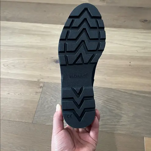 Vionic Women's Willa Wedge Slip On Navy Suede Size 6
NWOB