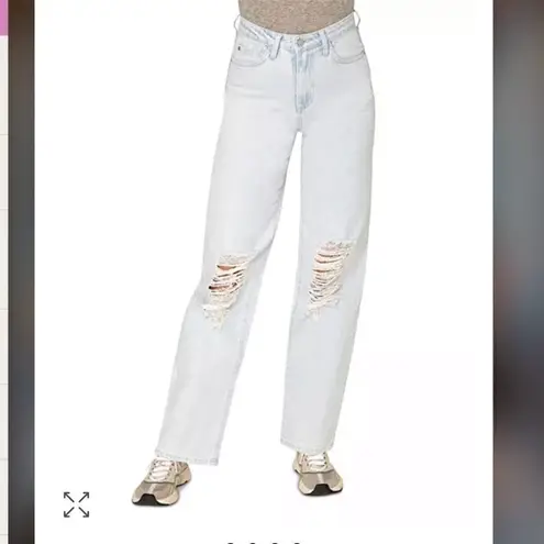 We Wore What NWT Straight Leg in Light Icy Wash