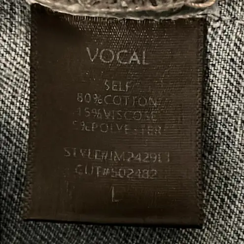 Vocal NWOT Rhinestone Fringe Denim Shirt Jacket Size Large