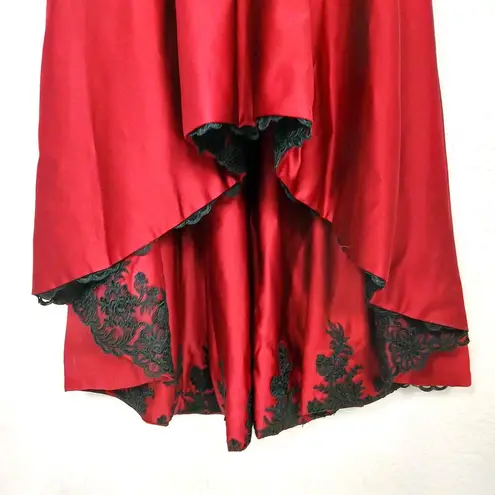 JJ's House A-line Scoop Illusion Asymmetrical Satin Lace Evening Dress Size 18W