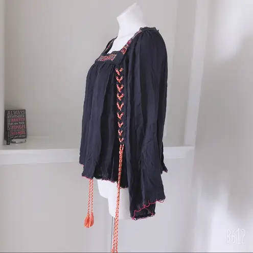 indigo. Rocks & Boho Top Embroidered Tassels Peacoat Navy Size L NEW