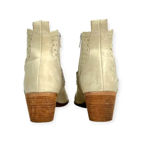 Spiral | Size 9 | VINTAGE Cream Studded Buckle Strap Leather Pointed Toe Booties Gold