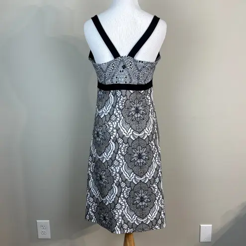 prAna Dress Small Black White Sleeveless Athletic Yoga Geometric Floral A-Line