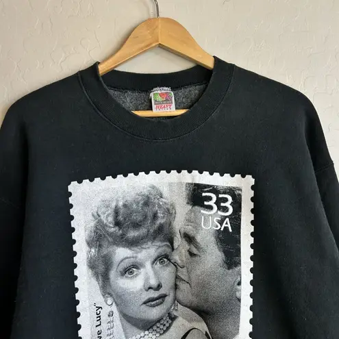 Fruit of the Loom Vintage  Heavy Edition "I Love Lucy"  Sweater Sweatshirt 1999