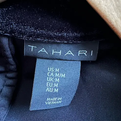 Tahari Black Velvet Blazer White Floral Appliqué 3D Pockets Glam Feminine Medium