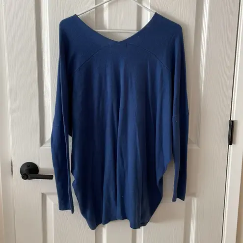 VICI  Hyped Unicorn v neck sweater