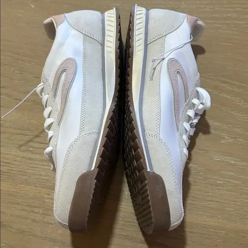 Tretorn Women's Hailey Jogger Sneaker
White Pink Size 11, NWT