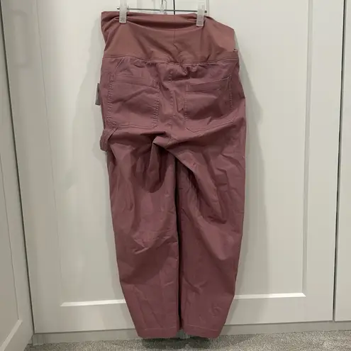 Old Navy  Maternity Cargo Pants Size Small NWT