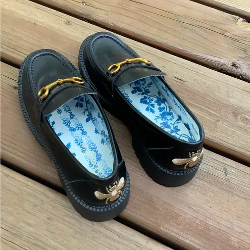 Modern chunky sole loafers 🖤🖤 Black Size 7