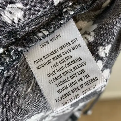 LLD Grey & White Floral High Rise Booty Lounge Shorts Gray Size M