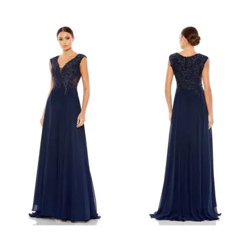 Mac Duggal NWT 20264 Appliqued
Cap Sleeve Bodice Flowy Gown
Navy Sz 10 $598
