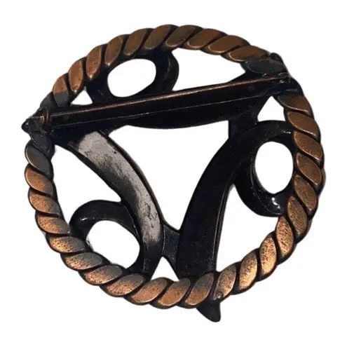 Modernist Copper Brooch Coiled Rope Perimeter Vintage Jewelry Brown