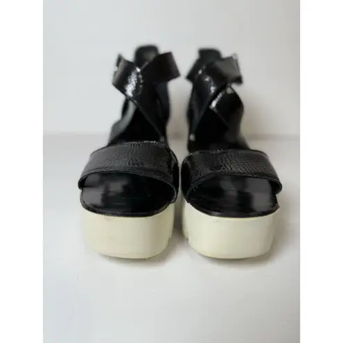 8100 Melrose Cross Strap Black Patent Buckle Wedge Sandal Women’s Size 41 Italy