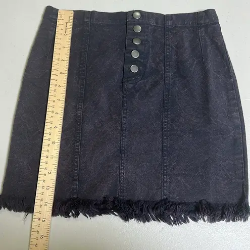 Chaser  Button Front Frayed Mini Skirt In Blackberry Size XS thumbnail 8