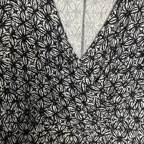 Requirements Vintage Black & White Faux Wrap Midi Dress Women's Size: Large