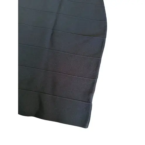 Romeo + Juliet Couture  Black Bandage Skirt Size Medium