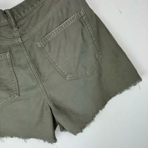 American Eagle  Highest Rise Mom Shorts Sz 6 Olive Green Distressed High Cut