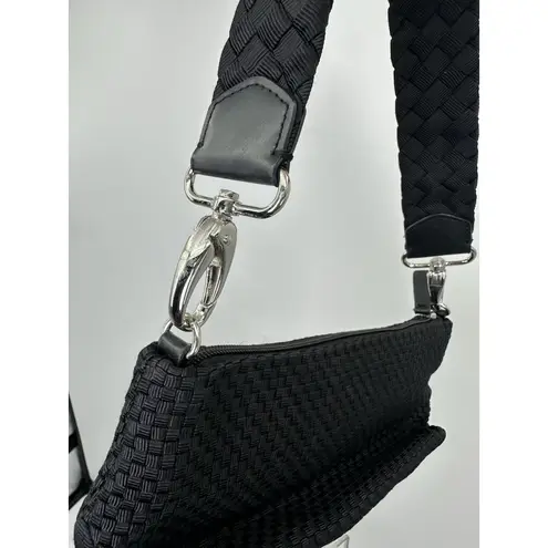 The Sak The Womens BlackWoven Clutch Handbag Shoulder Purse Excellent Condition