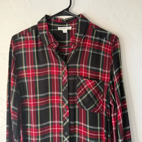 BeachLunchLounge Red Plaid Button Down Shirt Top Long Sleeve Medium Cabin Fall