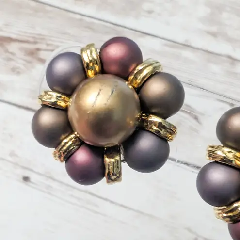 Vintage Clip On Earrings Pretty Cluster