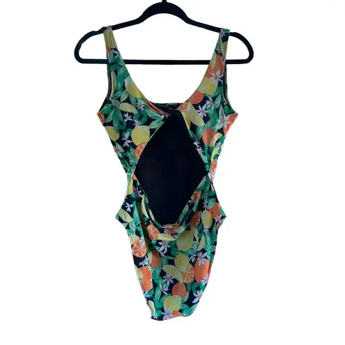 Old Navy  Women's Twist Back Cutout One Piece Swimsuit Size L. NEW