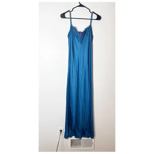 Pink Memories MATILDA LONG VISCOSE SLIP DRESS WITH LACE Blue