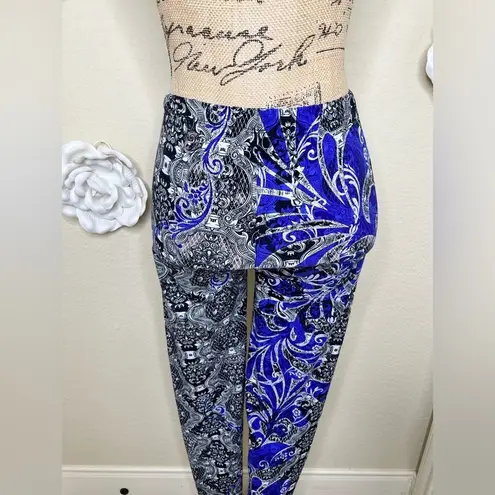 Honey & Lace Soft Stretchy White, Black & Blue Leggings in Size One Size