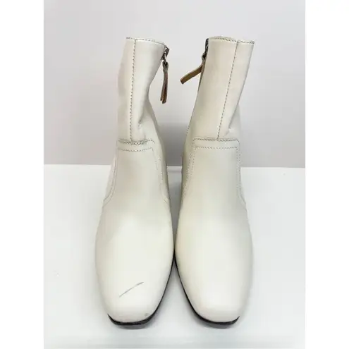 Blondo Boots Salome Ivory Leather Waterproof Block Heel Ankle Booties Size 6.5