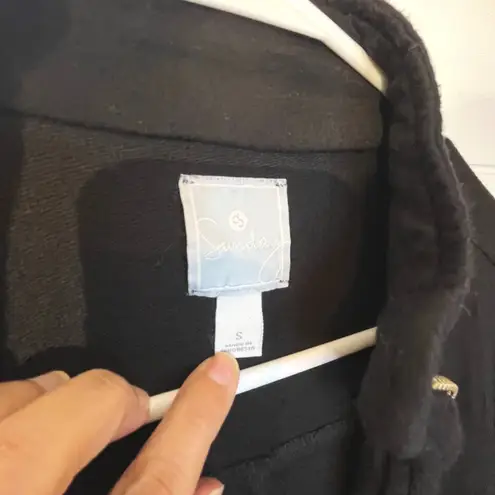 Sunday Black Zip Up Jacket with Pockets Casual Everyday Small Activewear Athlete