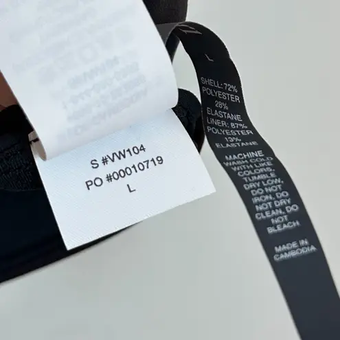 Vuori Yosemite Sports Bra in Black Size Large