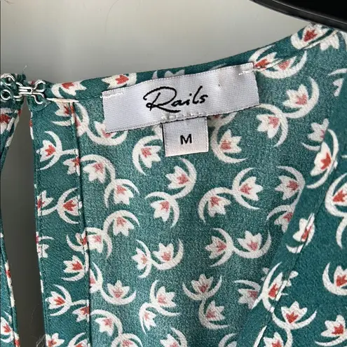 Rails NWOT! Green Casual V-Neck Romper