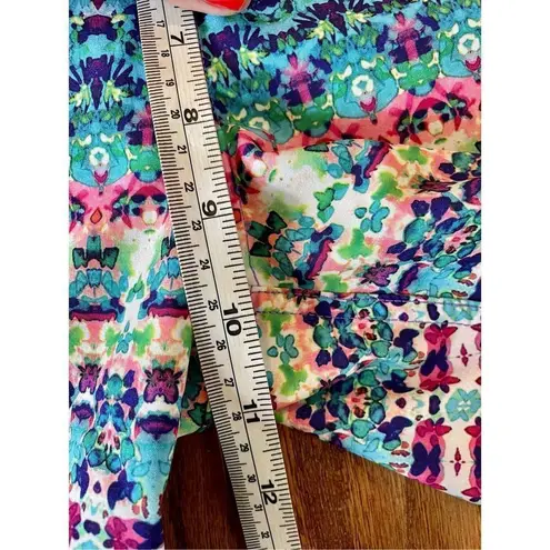 prAna  colorful mosaic print shorts size large