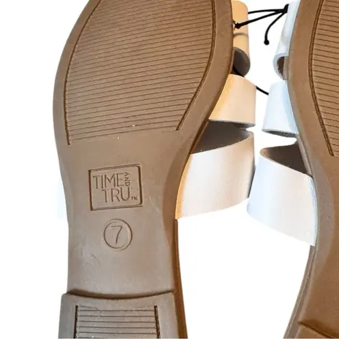 Time and Tru Women's White Slide Sandals With Gold Details Sz 7 NWT