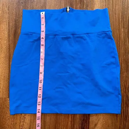 Bebe Blue  stretch skirt