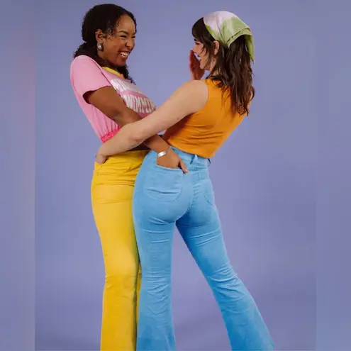 Hammies women’s corduroy spring bell bottoms Yellow Size 24