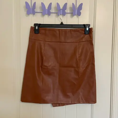 NWOT | Women’s brown faux leather miniskirt —‎ large
