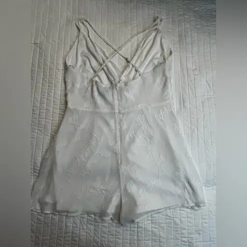Lulus Rush to Romance White Burnout Floral Sleeveless Romper Size L