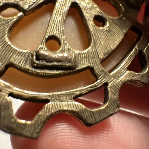 Vintage Cupid Cameo Brooch Pin Gold Tone Angel Fairy Flying Over Woman