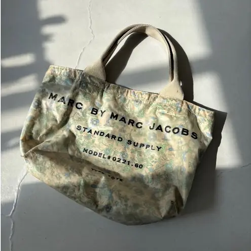 Marc by Marc Jacobs Authentic Runway Spring 2009 Supply Market Tote Bag - Image 2