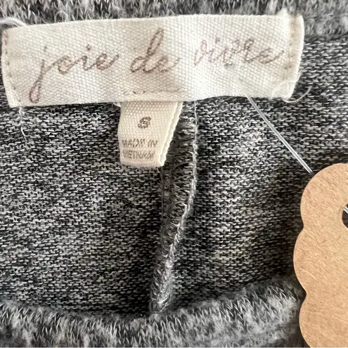 Joie de Vivre Gray Long Sleeve Top with Gold Text Live, Laugh, Love Size: Small