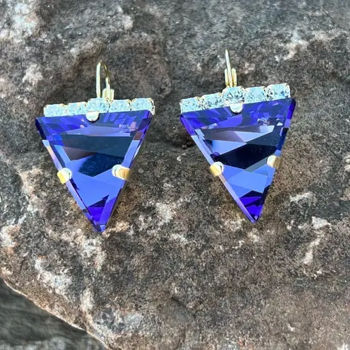Handcrafted Swarovski Earrings Triangle