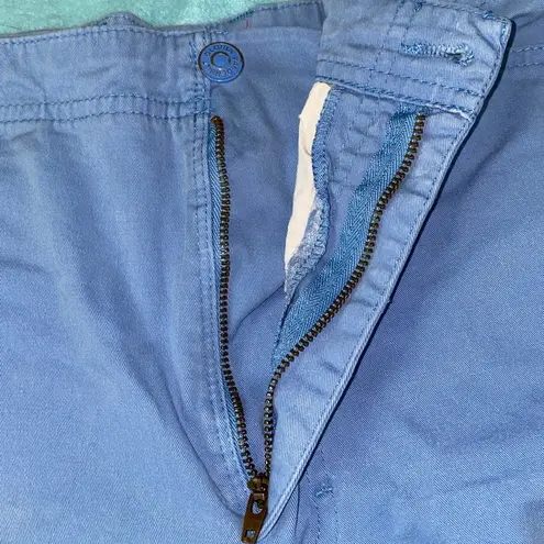 Gloria Vanderbilt capris periwinkle blue 2 front pockets button zip size 12