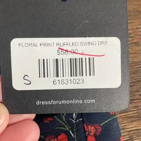 Dress Forum NWT  navy dress - size S