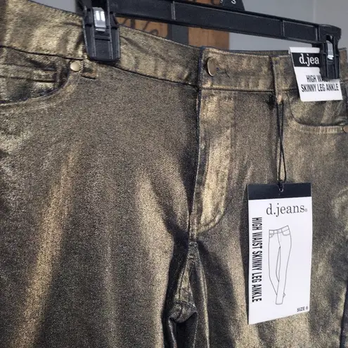 D. Jeans NEW Metallic Gold Skinny Jeans