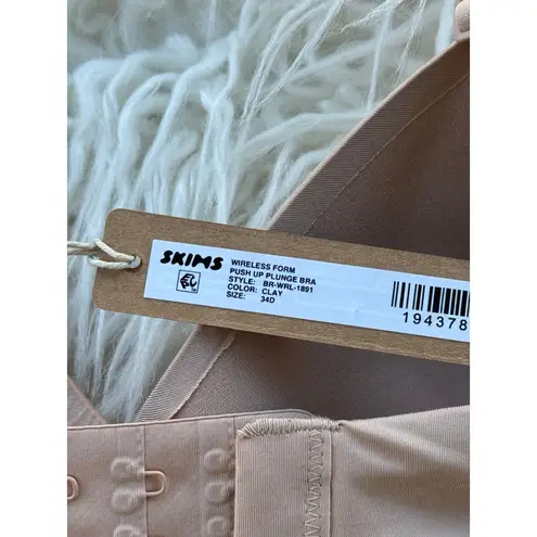 SKIMS Wireless Form Pushup Plunge Bra Clay Size 34D