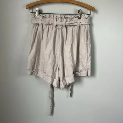 Abercrombie & Fitch  Beige Paper Bag Shorts Women's Medium - Image 3