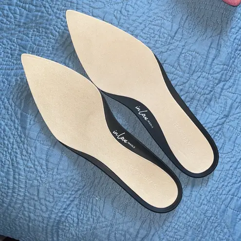 NWOT Rothy’s High Point low heels in tulip pink
size 5.5 Pink